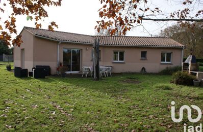 vente maison 230 000 € à proximité de Saint-Christoly-de-Blaye (33920)