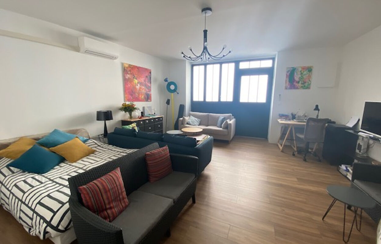 appartement 2 pièces 65 m2 à vendre à Nîmes (30000)