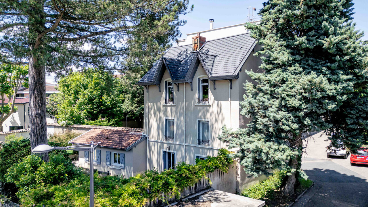 maison 5 pièces 145 m2 à vendre à Écully (69130)