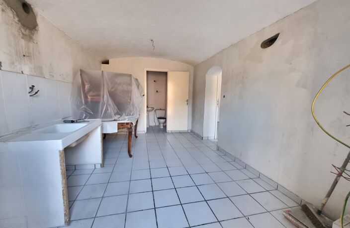 Vente local industriel  37 m² Rive-de-Gier (42800) — photo 3