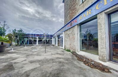 vente commerce 742 000 € à proximité de Saint-Armou (64160)