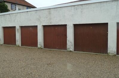 location garage 60 € CC /mois à proximité de Charmes-sur-l'Herbasse (26260)