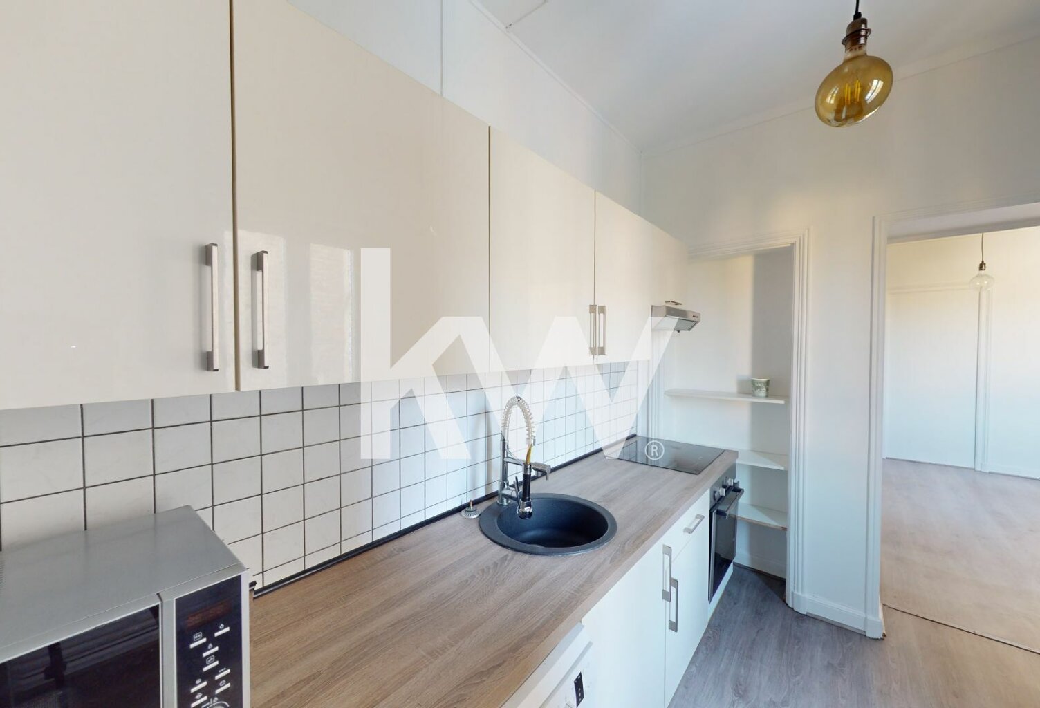 A VENDRE SECTEUR AV DE LAON F2 PROCHE TRAM — photo 1