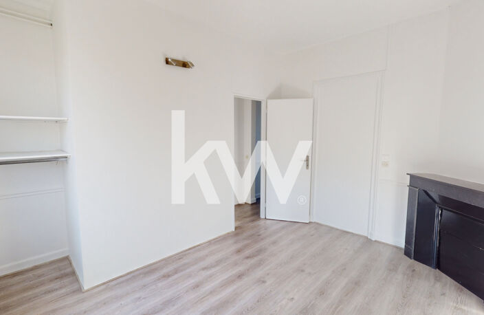 A VENDRE SECTEUR AV DE LAON F2 PROCHE TRAM — photo 3