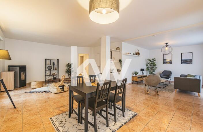 A VENDRE A 12 MN DE REIMS MAISON F6 AVEC GARAGE ET JARDIN CLOS — photo 3