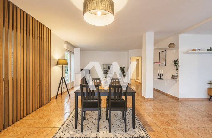 A VENDRE A 12 MN DE REIMS MAISON F6 AVEC GARAGE ET JARDIN CLOS — photo 4