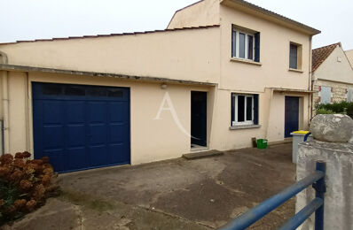 vente maison 231 000 € à proximité de Tonnay-Charente (17430)