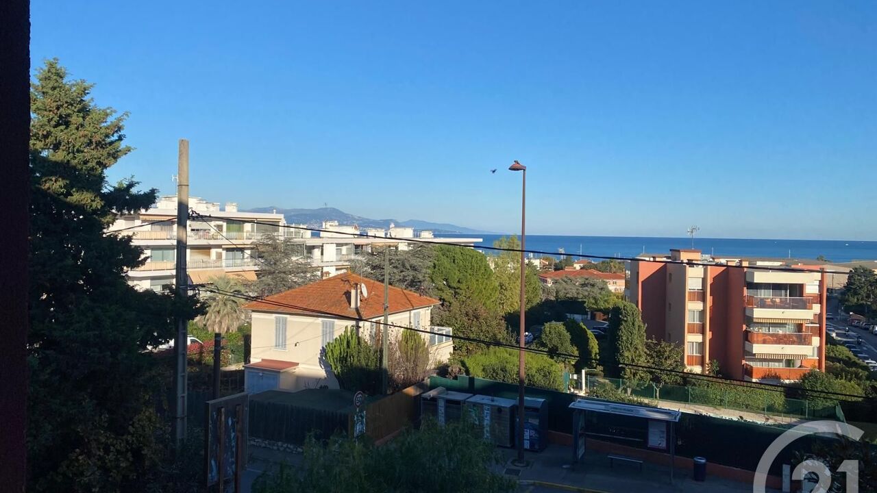 appartement 2 pièces 47 m2 à vendre à Antibes (06600)