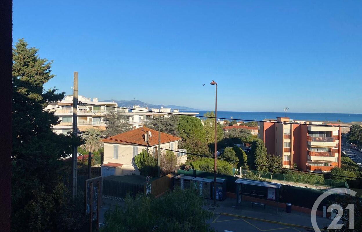 appartement 2 pièces 47 m2 à vendre à Antibes (06600)