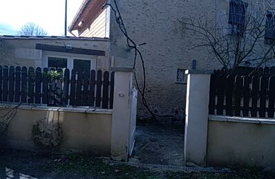 location maison 800 € CC /mois à proximité de Barsac (33720)