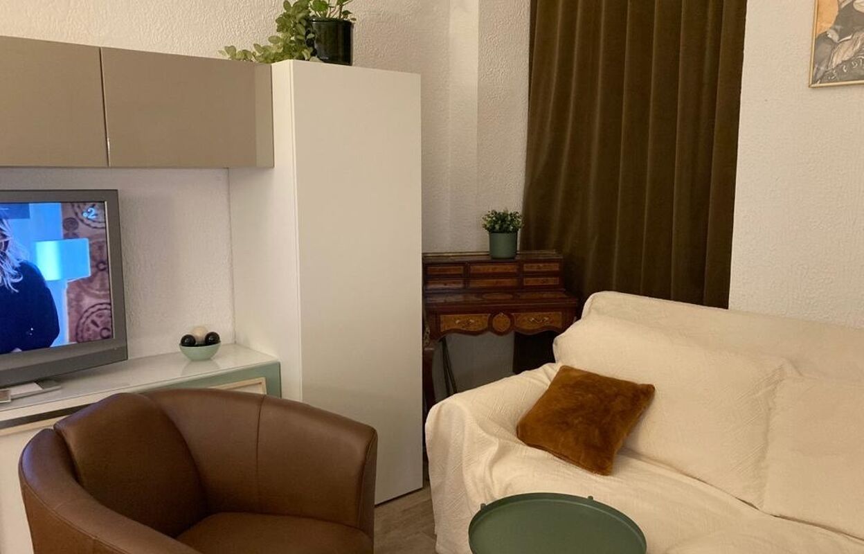 appartement 1 pièces 27 m2 à louer à Bordeaux (33800)