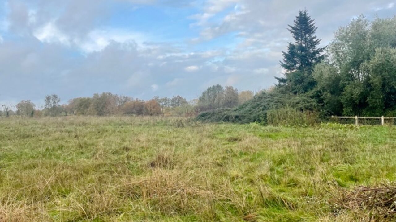 terrain  pièces 2930 m2 à vendre à Lignan-de-Bordeaux (33360)