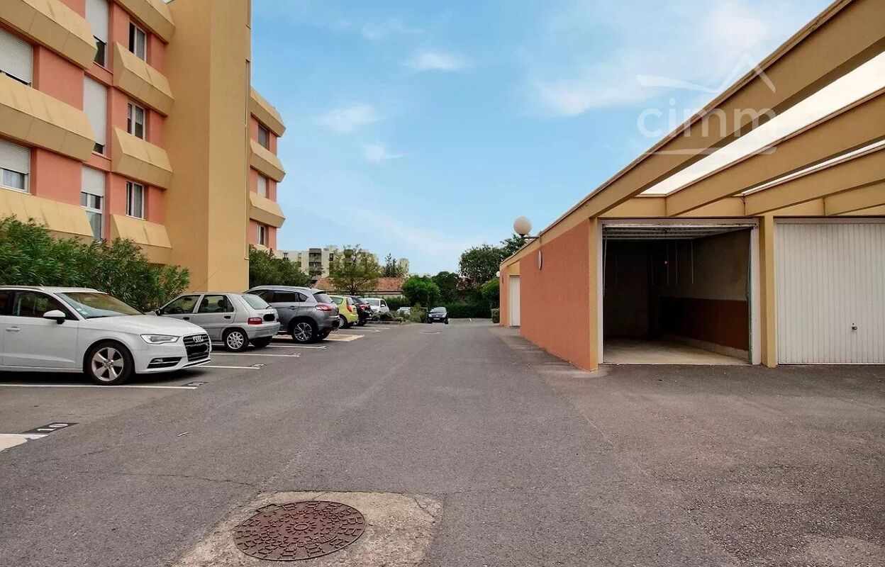 garage  pièces 12 m2 à louer à Montpellier (34000)