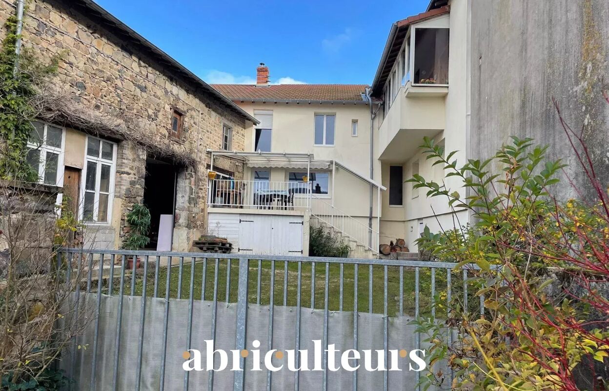 maison 11 pièces 314 m2 à vendre à Poule-les-Écharmeaux (69870)