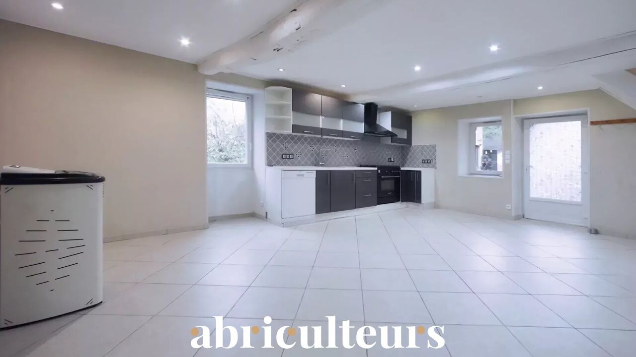 maison 4 pièces 108 m2 à vendre à Vertrieu (38390)