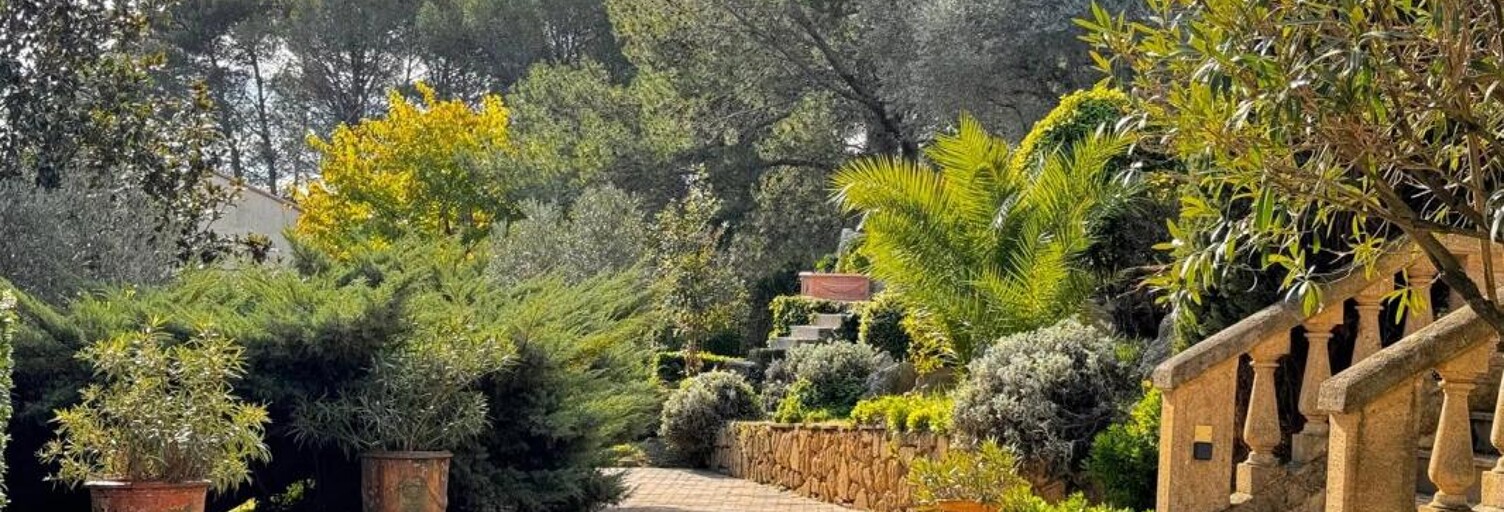 Maison 8 Pièces 195 m² à vendre à Nîmes (30000)