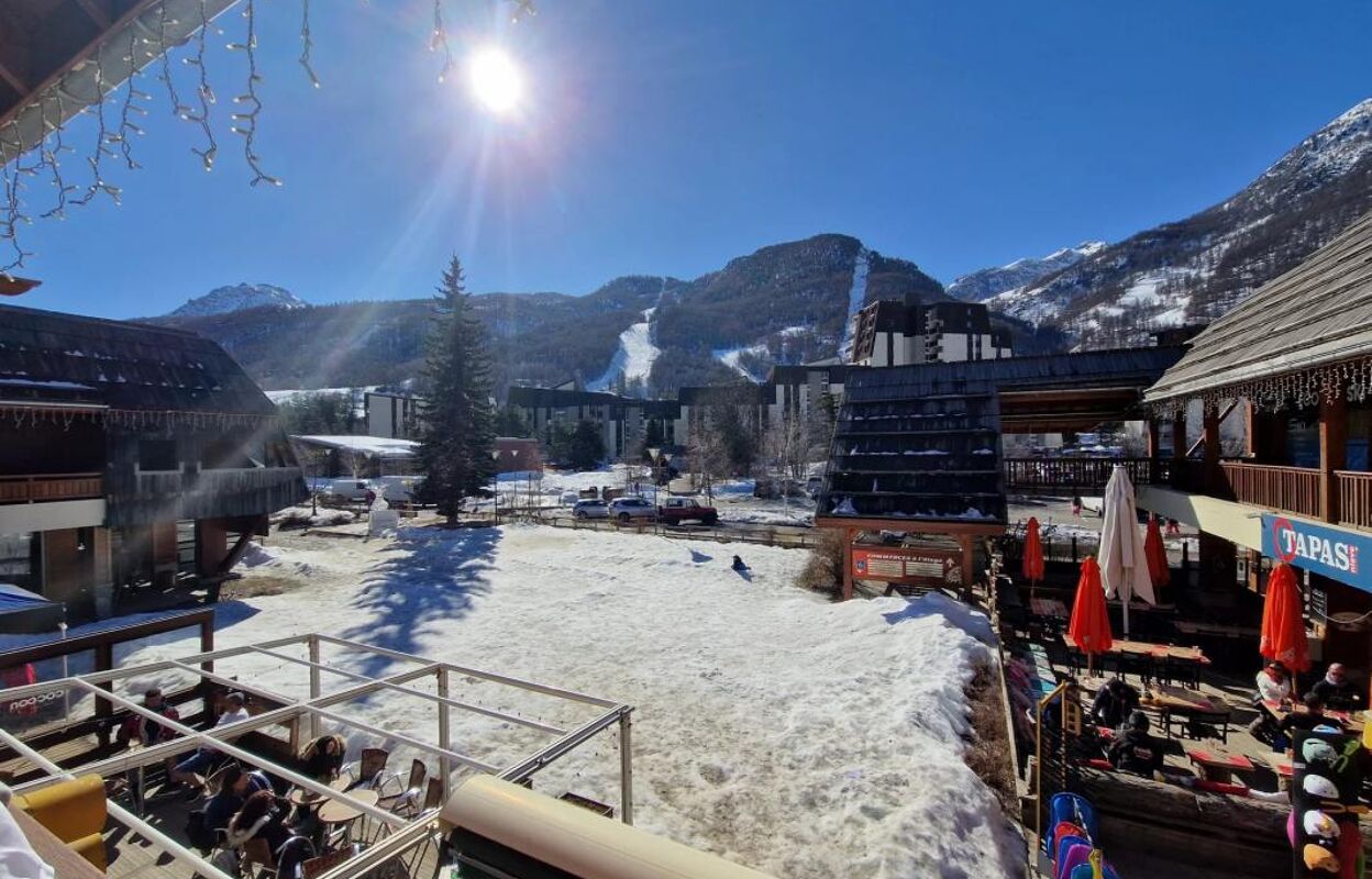 commerce 2 pièces 79 m2 à vendre à La Salle-les-Alpes (05240)