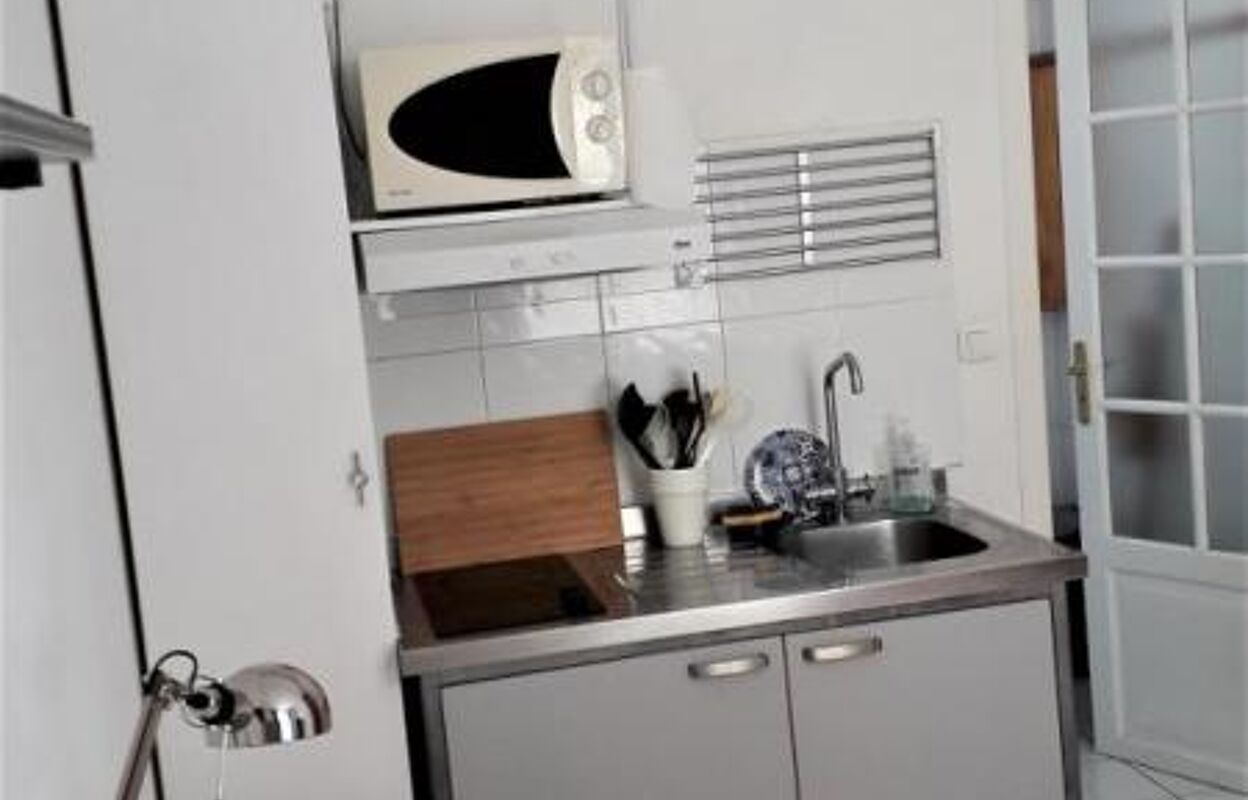 appartement 1 pièces 15 m2 à louer à Toulon (83000)