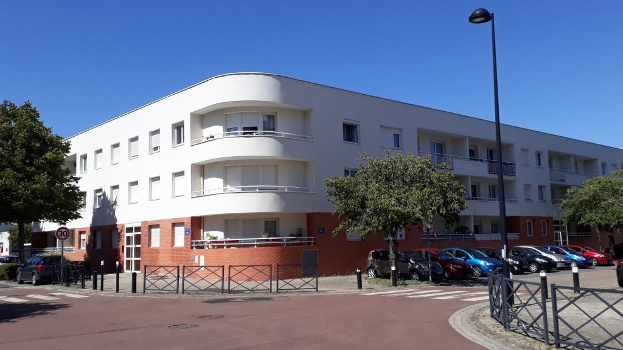 appartement 3 pièces 80 m2 à louer à Élancourt (78990)