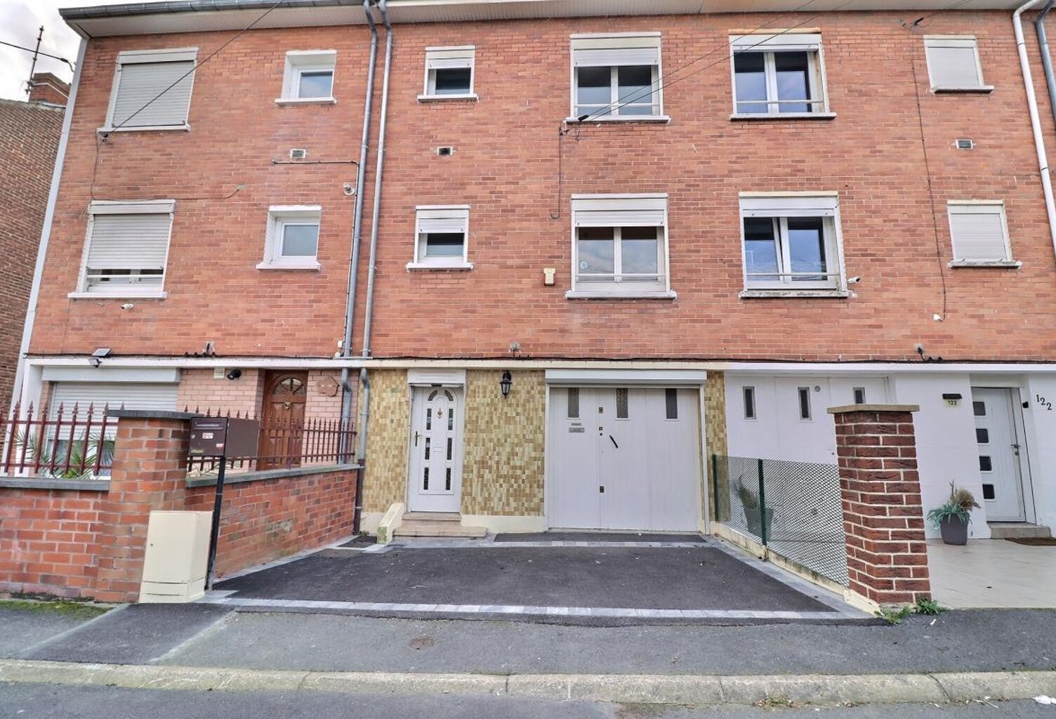 Lourches : maison 3 chambres et garage — photo 1
