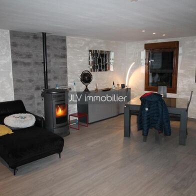 Maison 7 pièces 140 m²