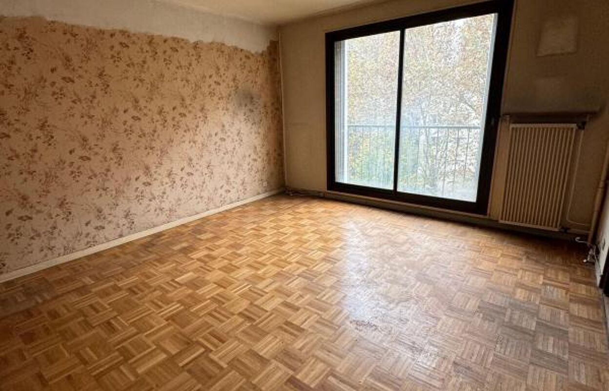 appartement 3 pièces 74 m2 à vendre à Vaulx-en-Velin (69120)