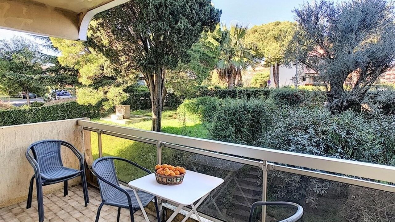 appartement 1 pièces 8324 m2 à vendre à Villeneuve-Loubet (06270)