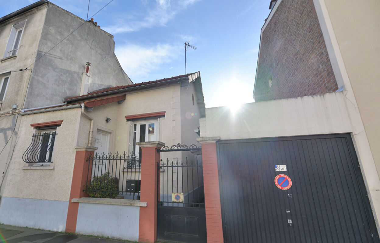 maison 4 pièces 90 m2 à vendre à Saint-Denis (93200)