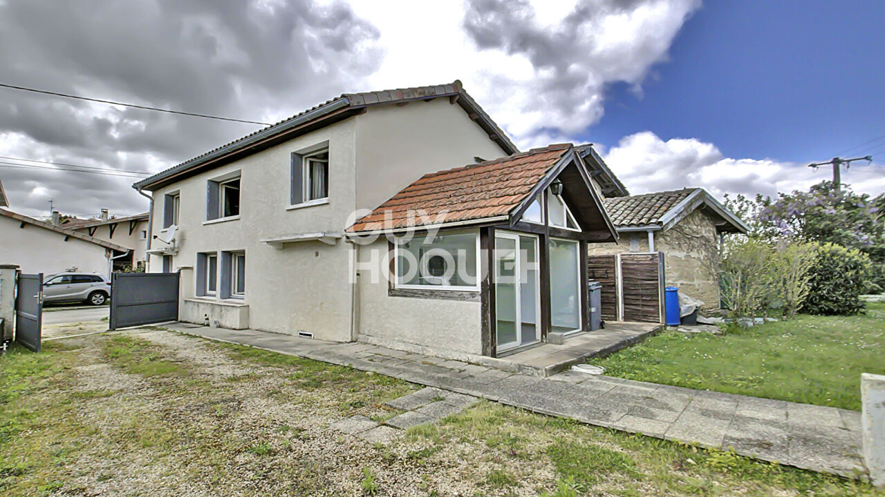 maison 5 pièces 101 m2 à vendre à Bourgoin-Jallieu (38300)