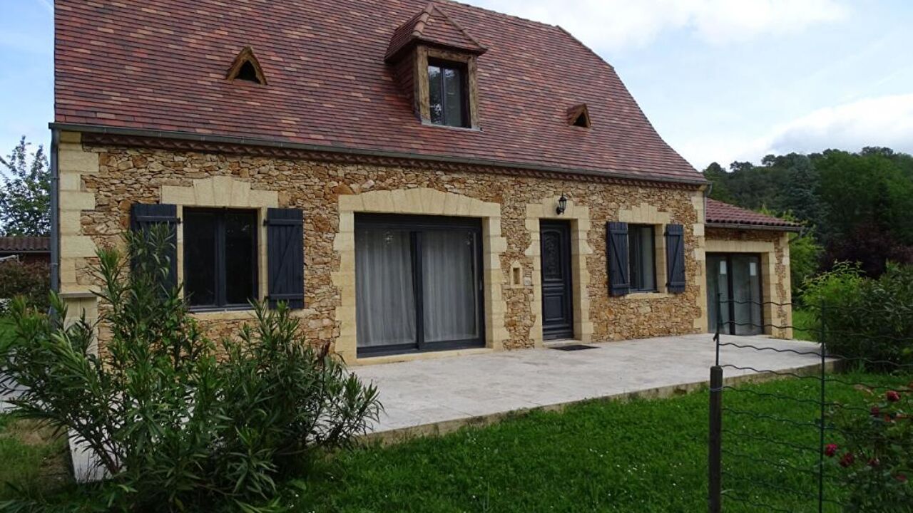 maison 5 pièces 111 m2 à vendre à Sarlat-la-Canéda (24200)