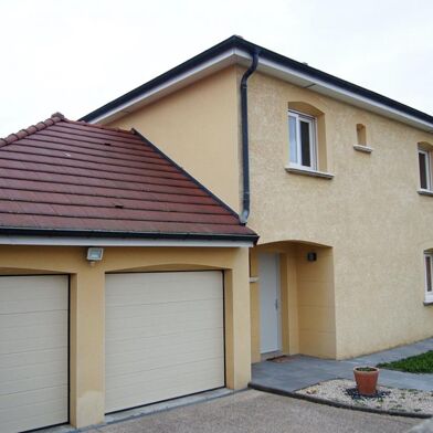 Maison 6 pièces 140 m²