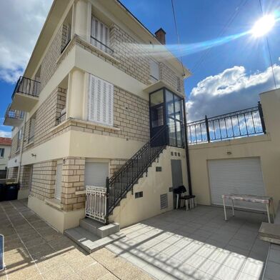 Maison 7 pièces 225 m²