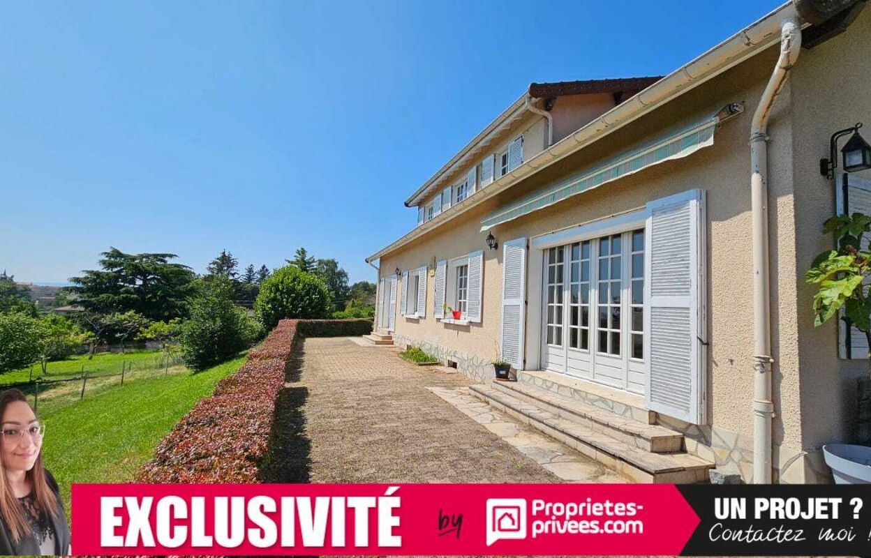 maison 9 pièces 235 m2 à vendre à Montagny (42840)