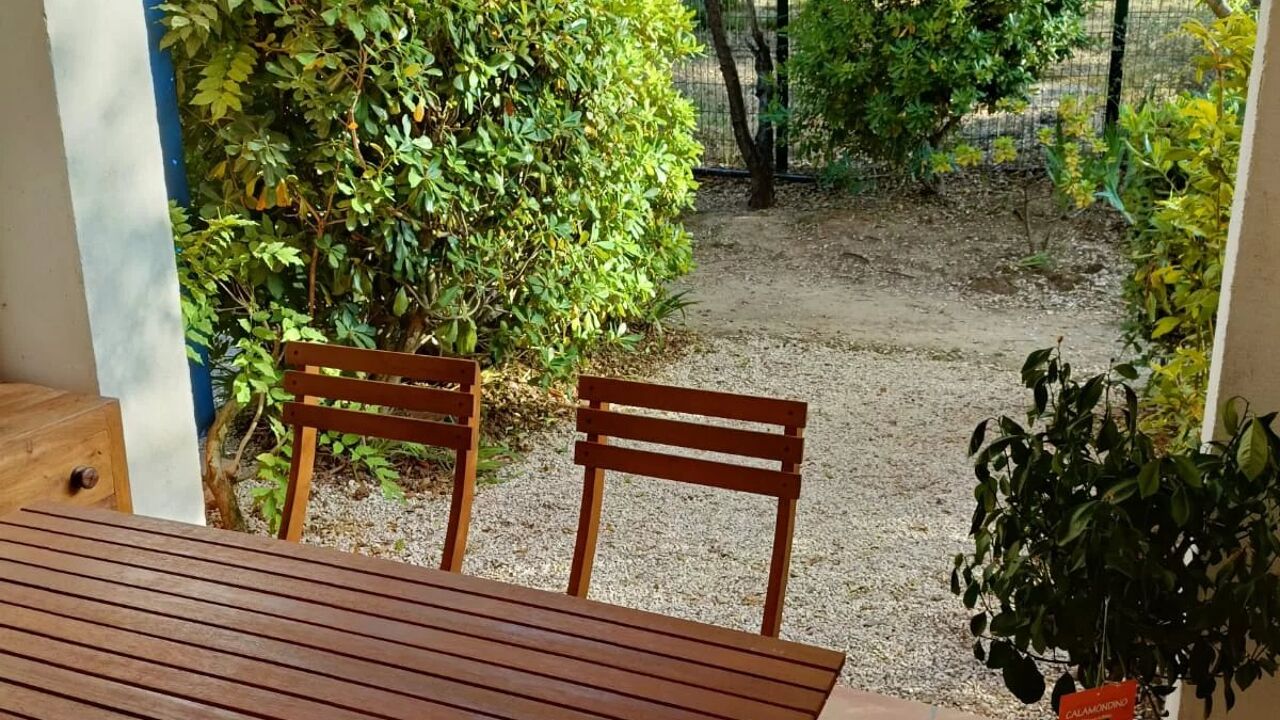 appartement 2 pièces 27 m2 à vendre à Grimaud (83310)