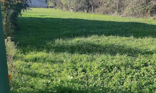 Terrain  1063 m² à vendre à Saint-Jean-d'Hermine (85210)