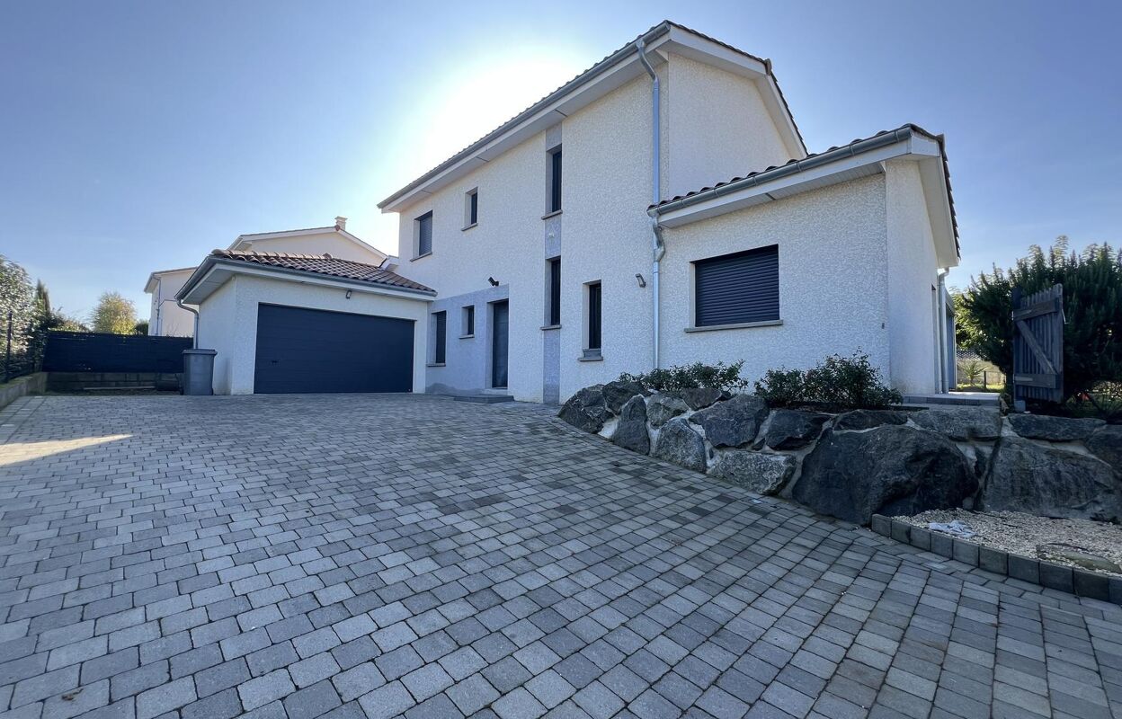 maison 6 pièces 146 m2 à louer à La Tour-de-Salvagny (69890)