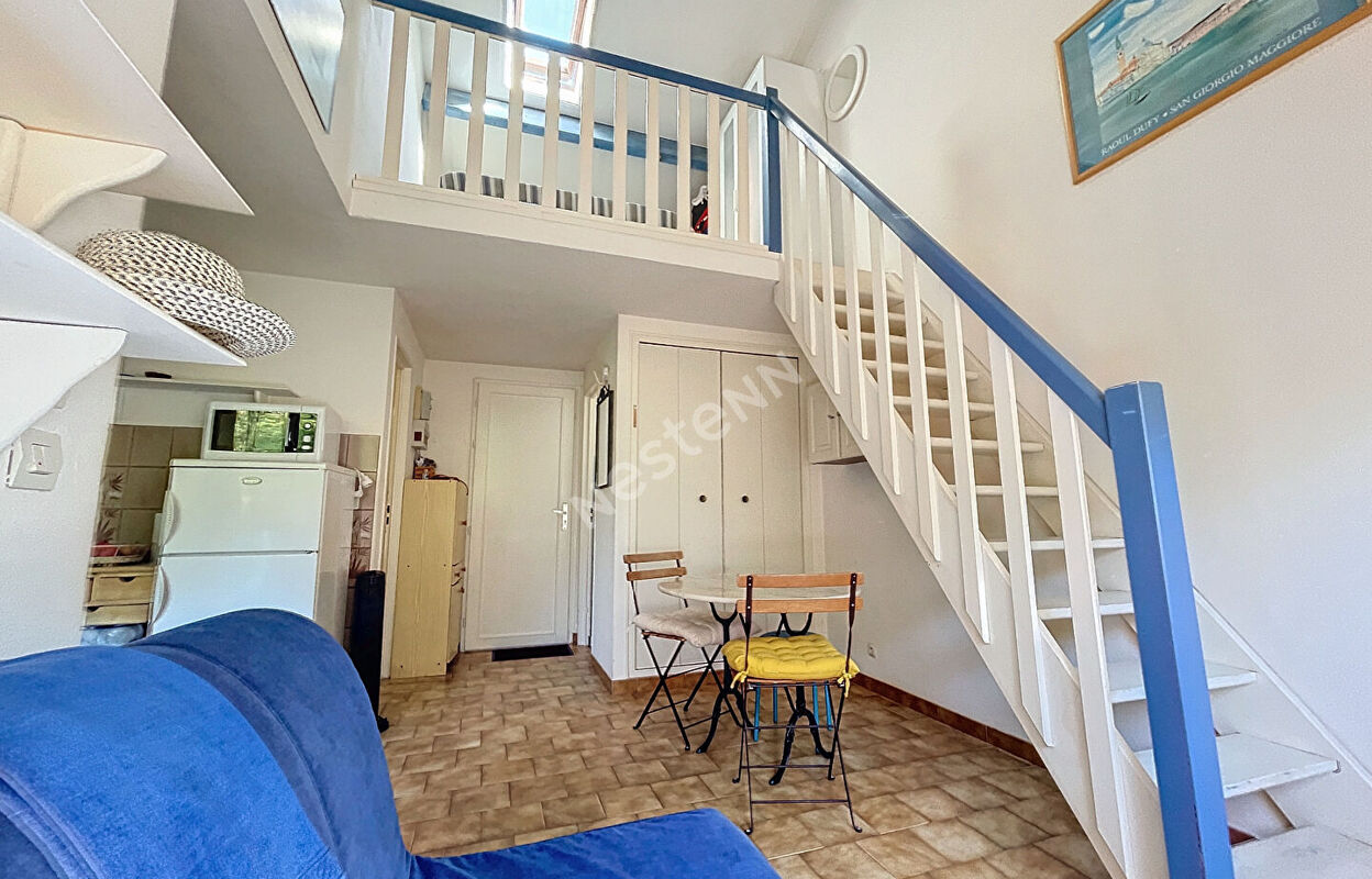 appartement 1 pièces 27 m2 à vendre à Six-Fours-les-Plages (83140)