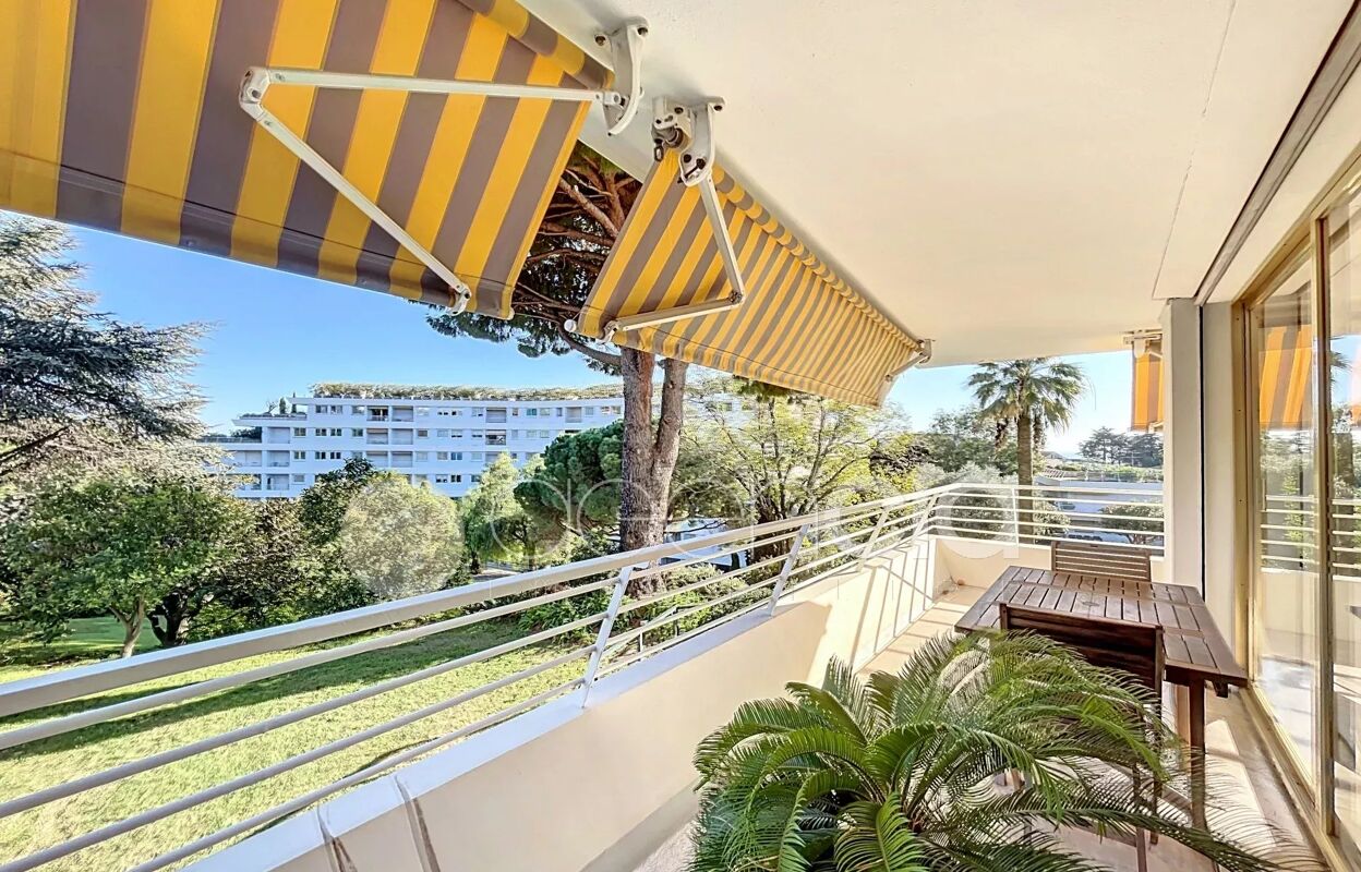 appartement 2 pièces 70 m2 à vendre à Cannes (06400)