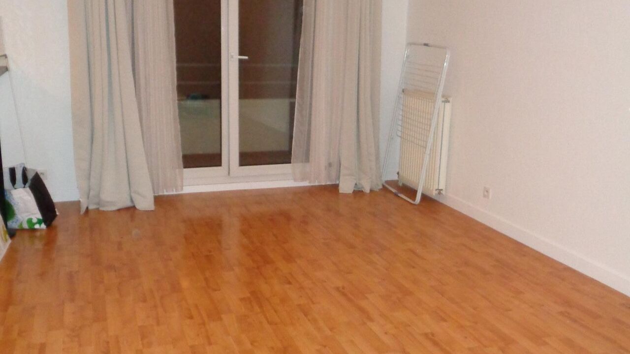 appartement 3 pièces 65 m2 à vendre à Cergy (95000)