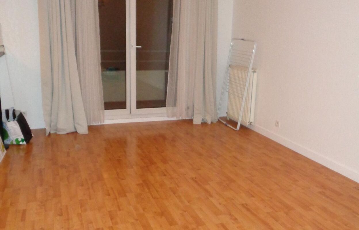 appartement 3 pièces 65 m2 à vendre à Cergy (95000)