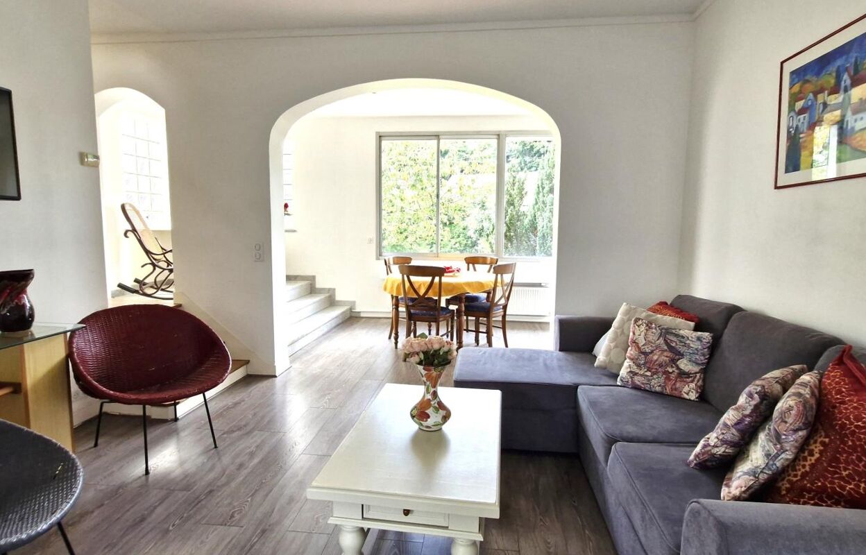 maison 5 pièces 110 m2 à vendre à Versailles (78000)