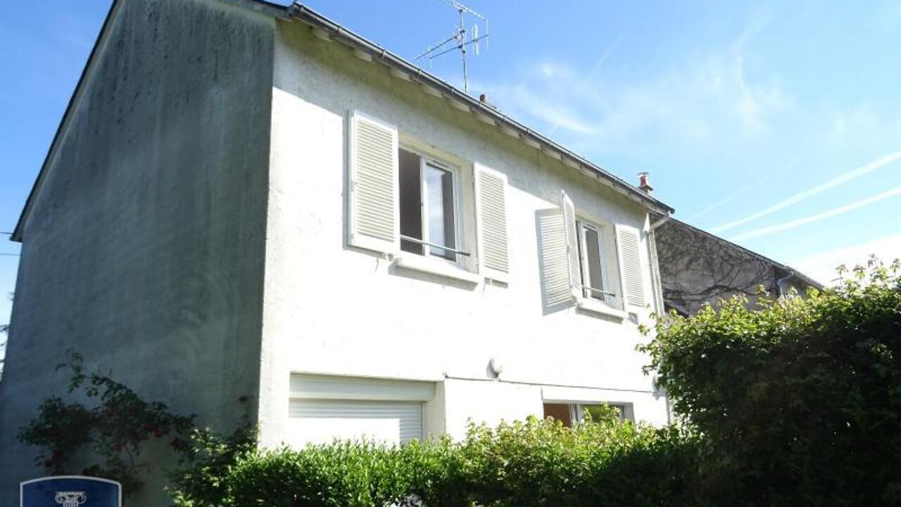 maison 4 pièces 98 m2 à louer à Joué-Lès-Tours (37300)