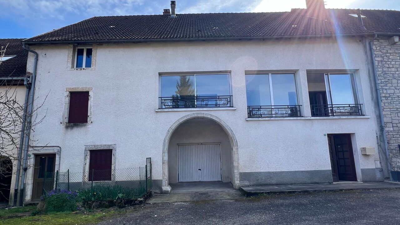 maison 7 pièces 112 m2 à vendre à Villersexel (70110)