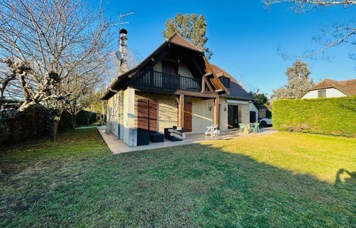 maison 6 pièces 140 m2 à vendre à Bizanos (64320)