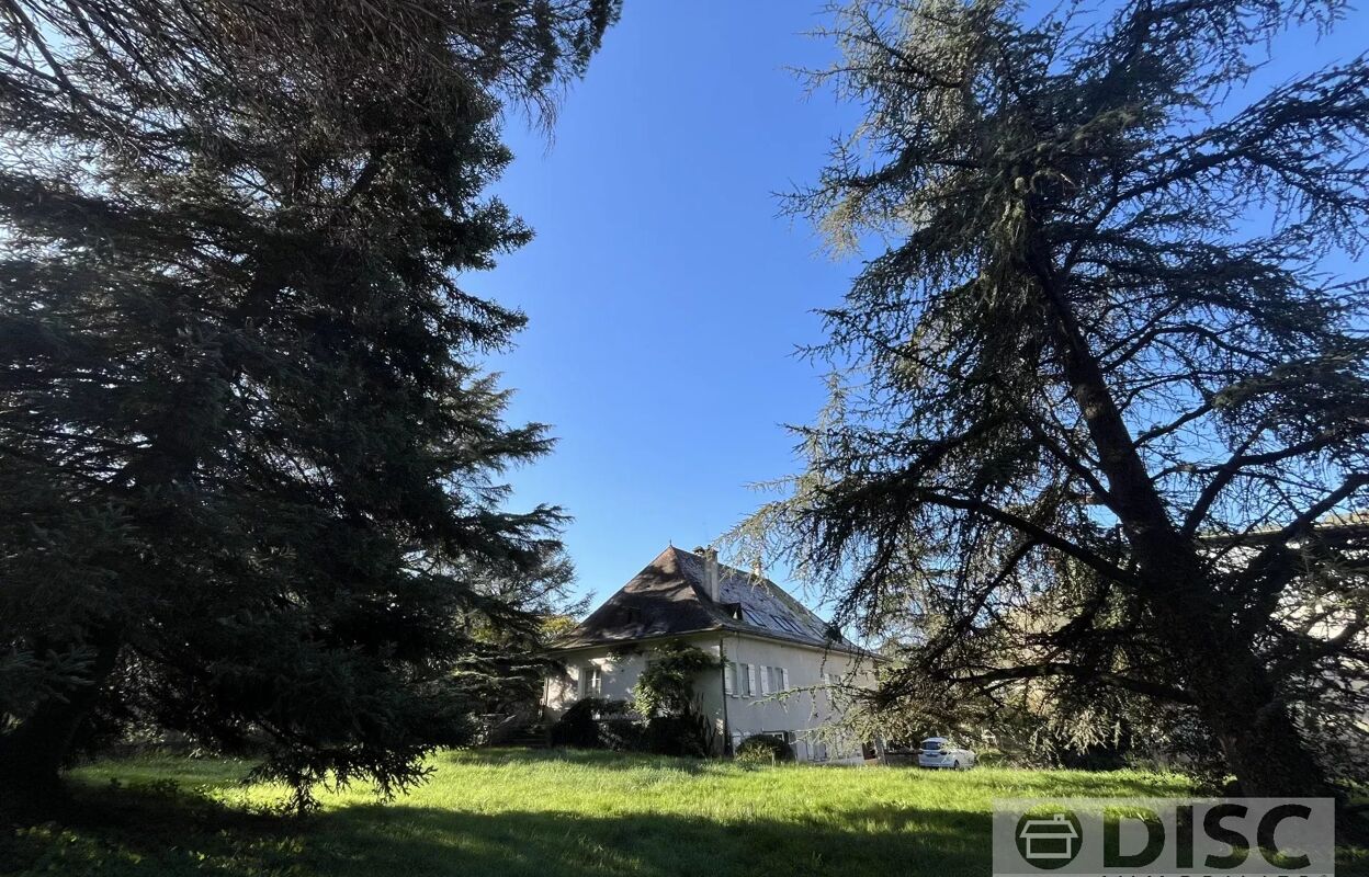 maison 7 pièces 270 m2 à vendre à Castelfranc (46140)