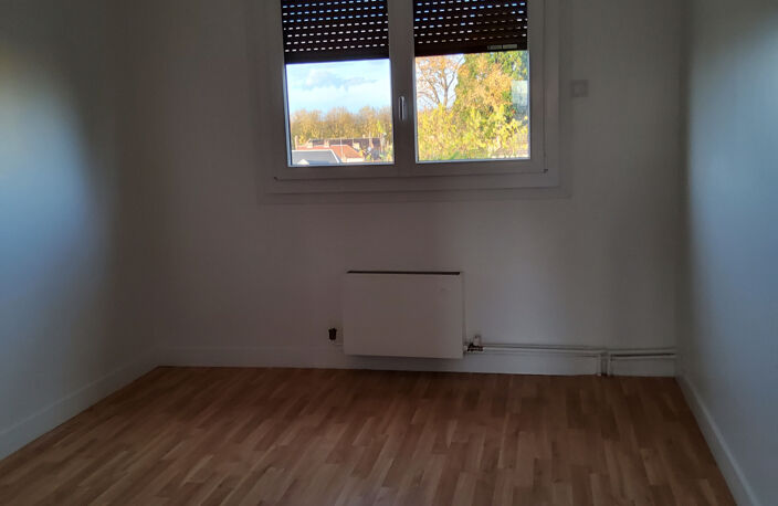 Appartement de 68.30 m2 au 3ème étage sans ascenseur avec ba — photo 2