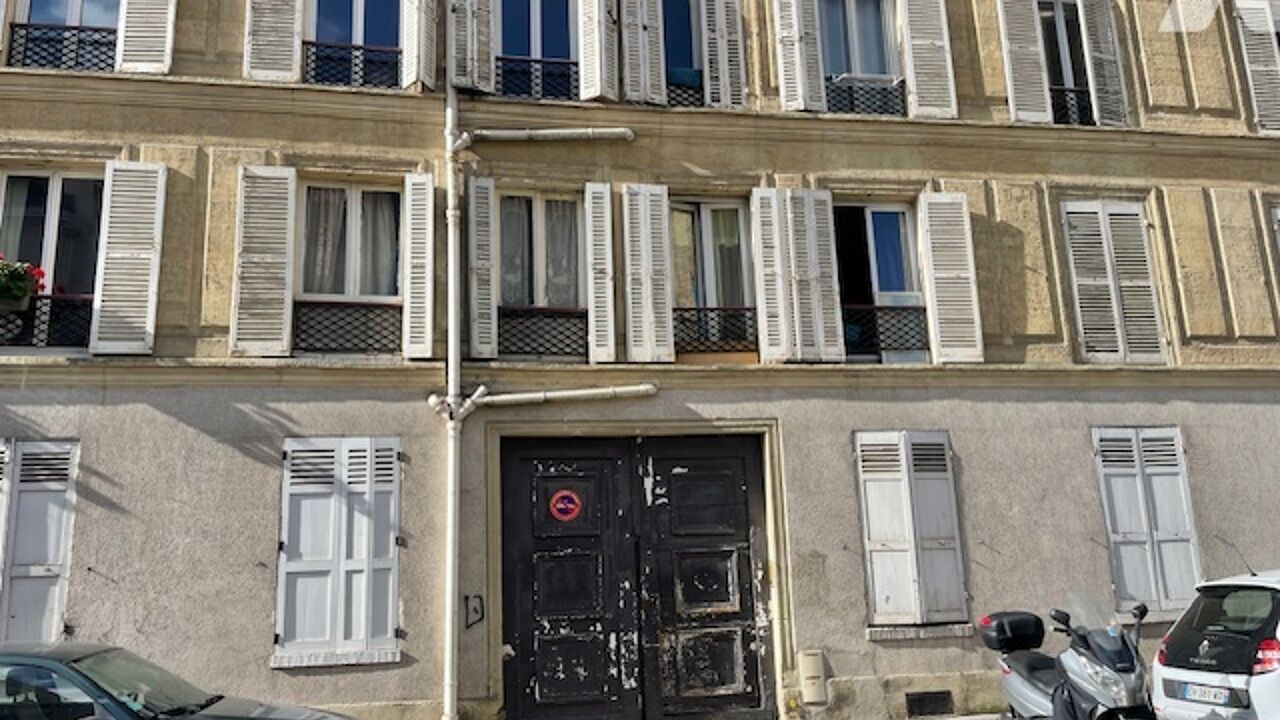 appartement 2 pièces 25 m2 à vendre à Clichy (92110)