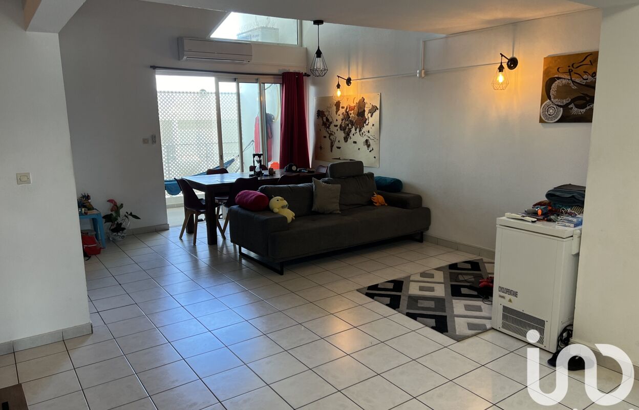 appartement 4 pièces 82 m2 à vendre à Saint-Pierre (97410)