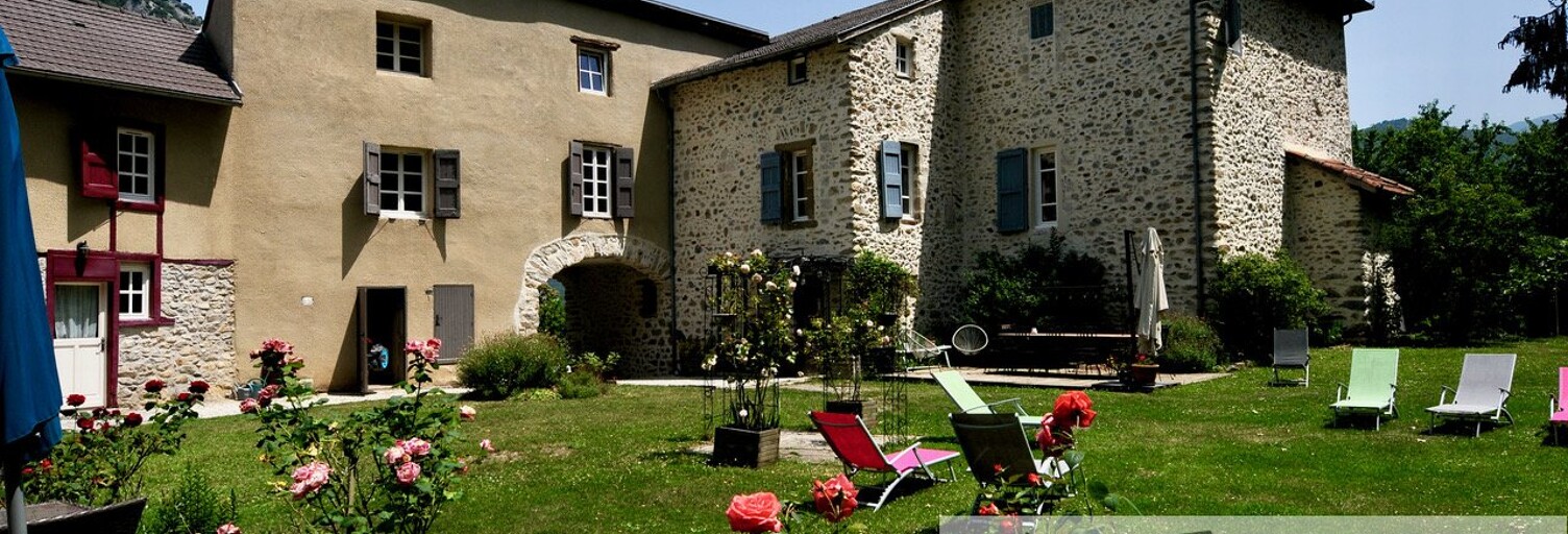 Maison 22 Pièces 840 m² à vendre à Foix (09000)