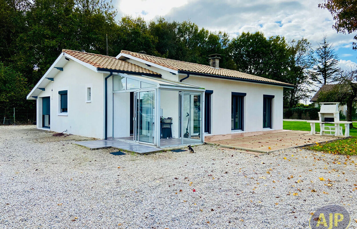 maison 5 pièces 101 m2 à vendre à Lesparre-Médoc (33340)